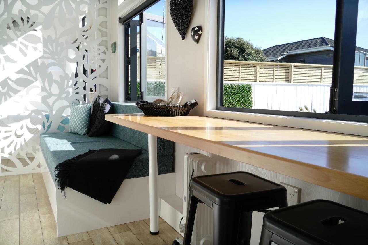 Apartamento Aroha Tiny House Peka Peka Waikanae Exterior foto